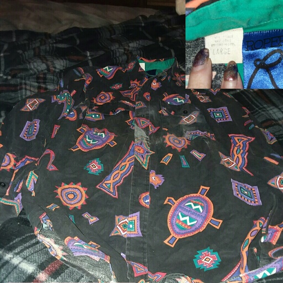 Clothes - Picture 4 of 8